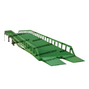 paslanmaz-forklift-tir-yukleme-rampasi-cesitleri-seyyar-teleskopik-menteseli-rampalar (4) paslanmaz-forklift-tir-yukleme-rampasi-cesitleri-seyyar-teleskopik-menteseli-rampalar