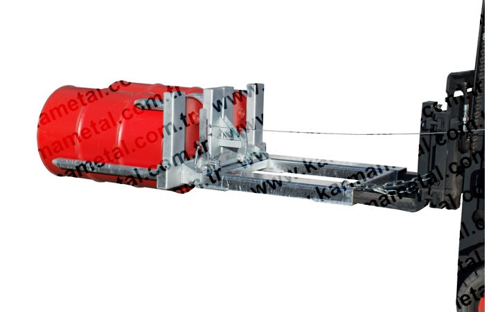 kule-vinc-kollu-varil-tasima-atasmani (3) Forklift kollu varil taşıma ve çevirme aparatı